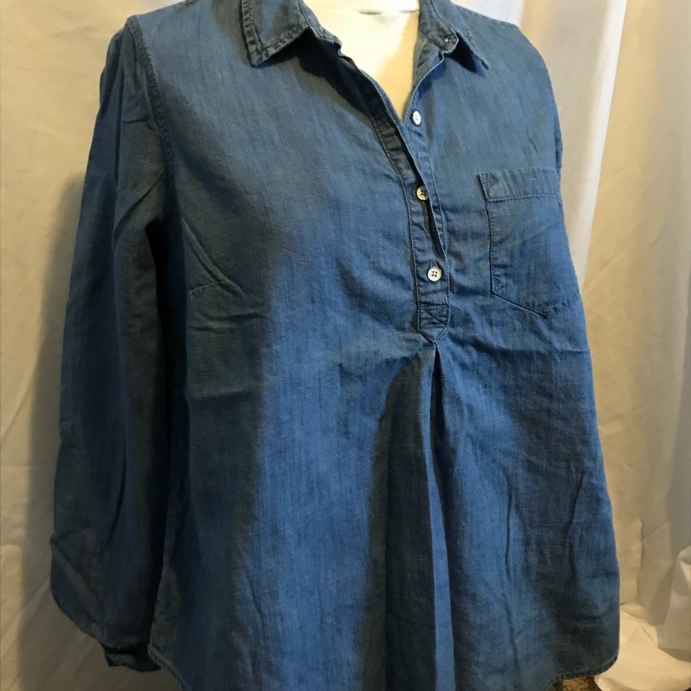 Like New Maternity Chambray Top